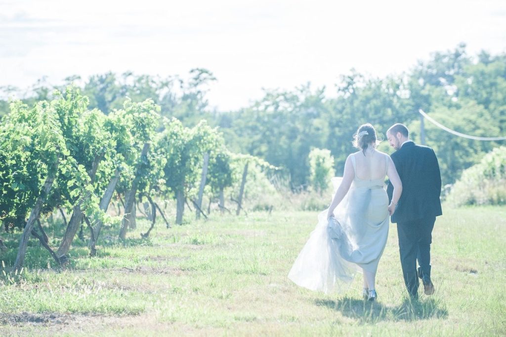 Wedding photography is all about the lighting - see it here with this vineyard shoot in St Emilion 
